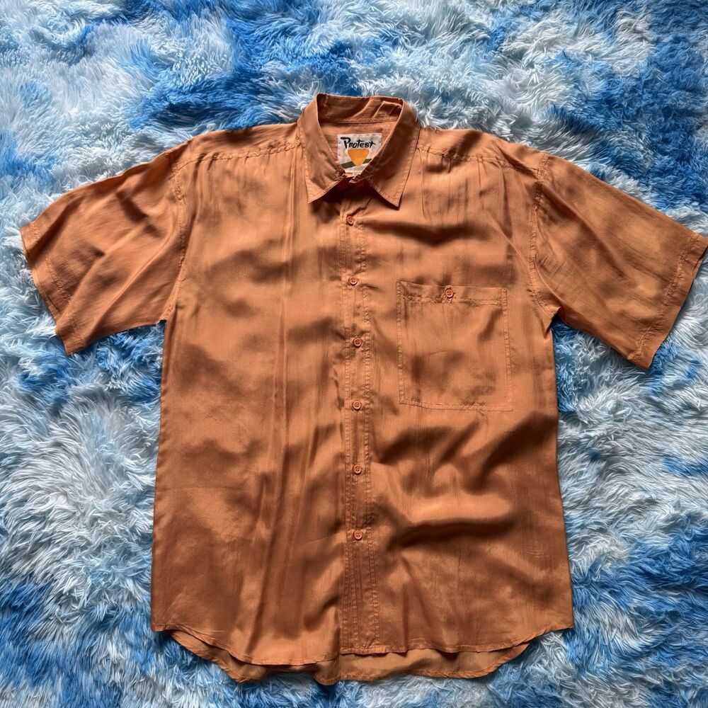 Vintage Protest 100% Silk Peach Short Sleeve Button Shirt Size Small